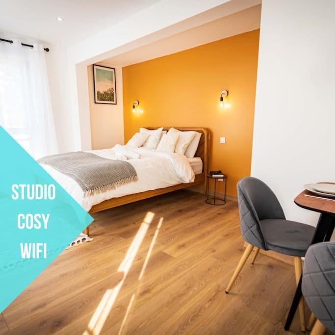L'Albatros 006 - Hypercentre * Cosy * Wifi Apartment Saint-Quentin  Luaran gambar